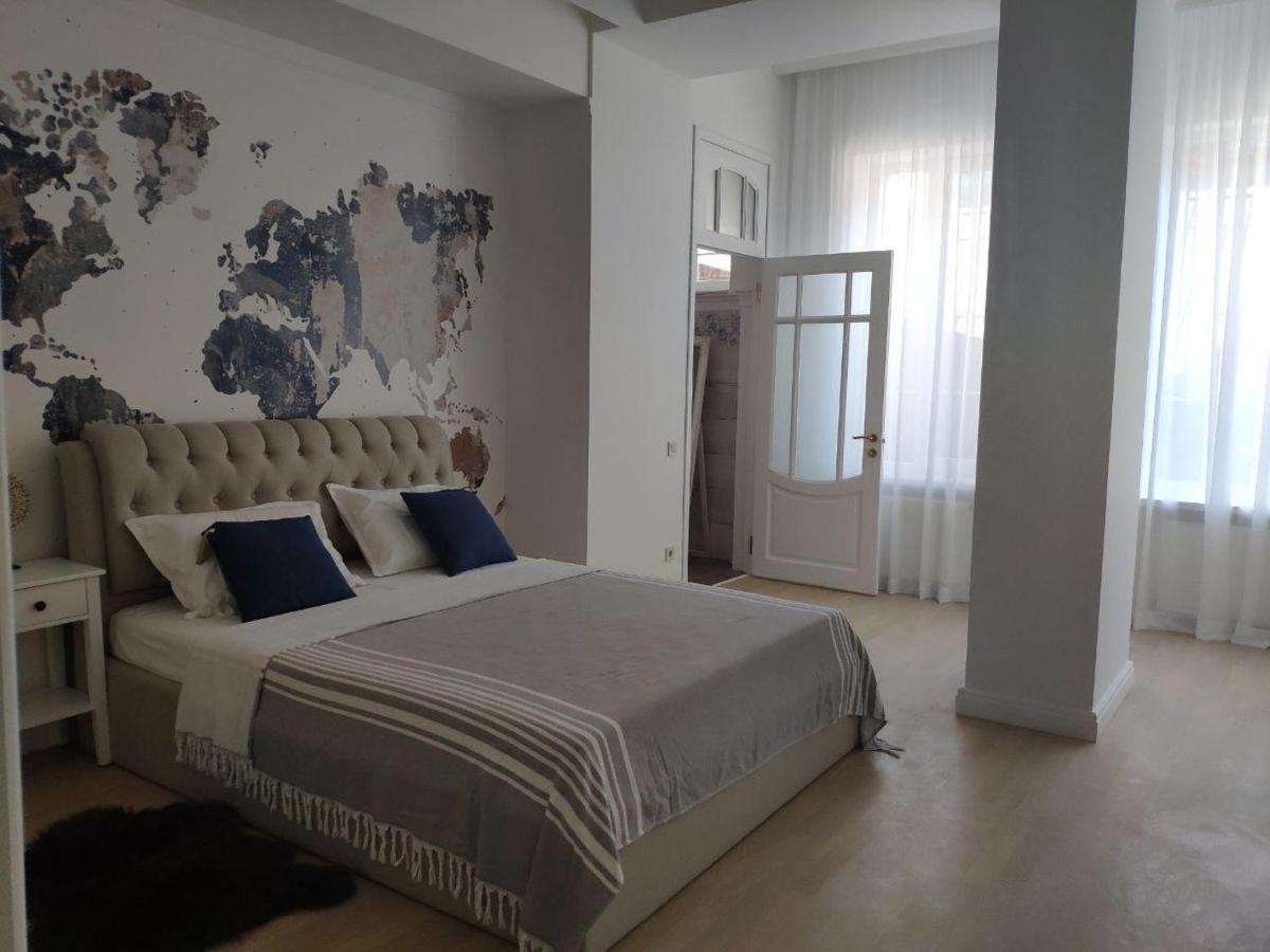 Dom Rabinovicha Bed & Breakfast Odesa Exterior photo