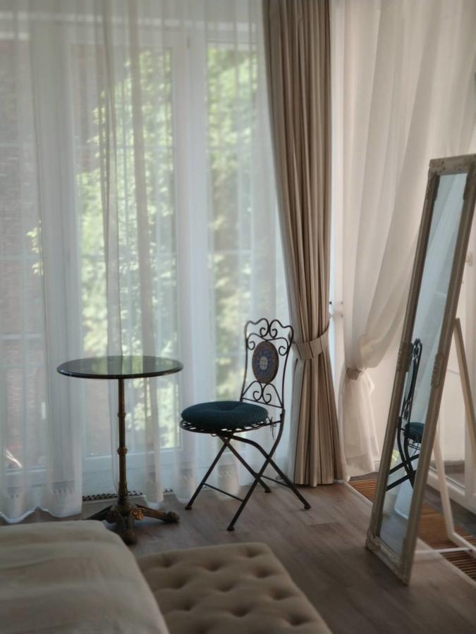 Dom Rabinovicha Bed & Breakfast Odesa Exterior photo