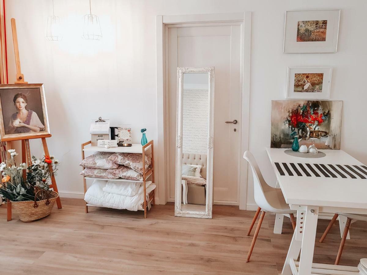 Dom Rabinovicha Bed & Breakfast Odesa Exterior photo